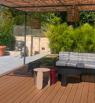 terrasse bois composite UltraProtect et pergola
