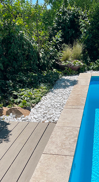 plage de piscine composite teinte béton