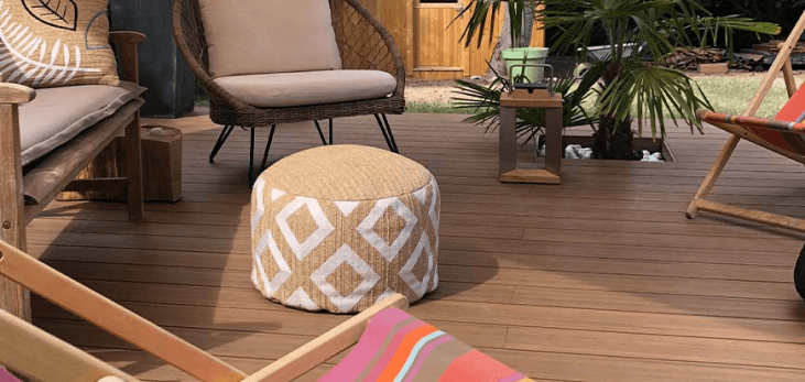 terrasse bohème en bois composite teinte teck