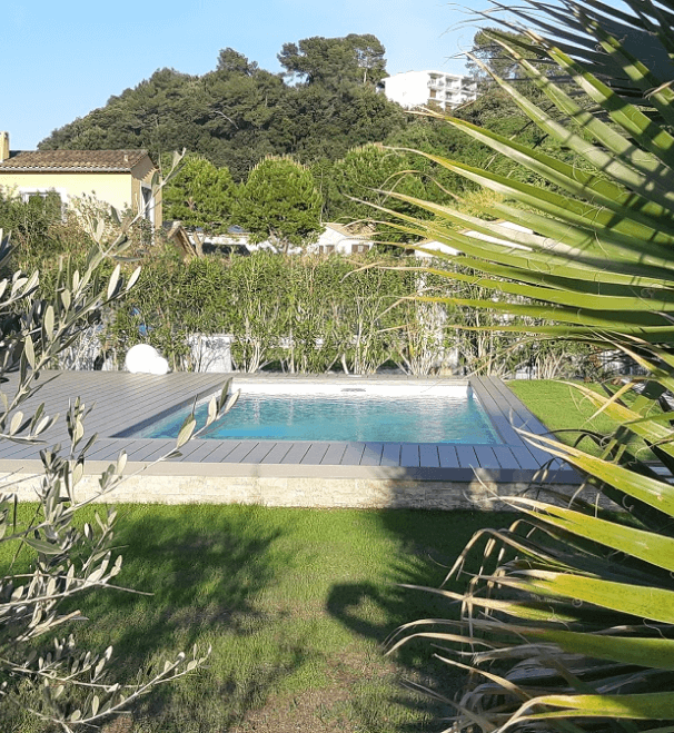 terrasse composite et piscine