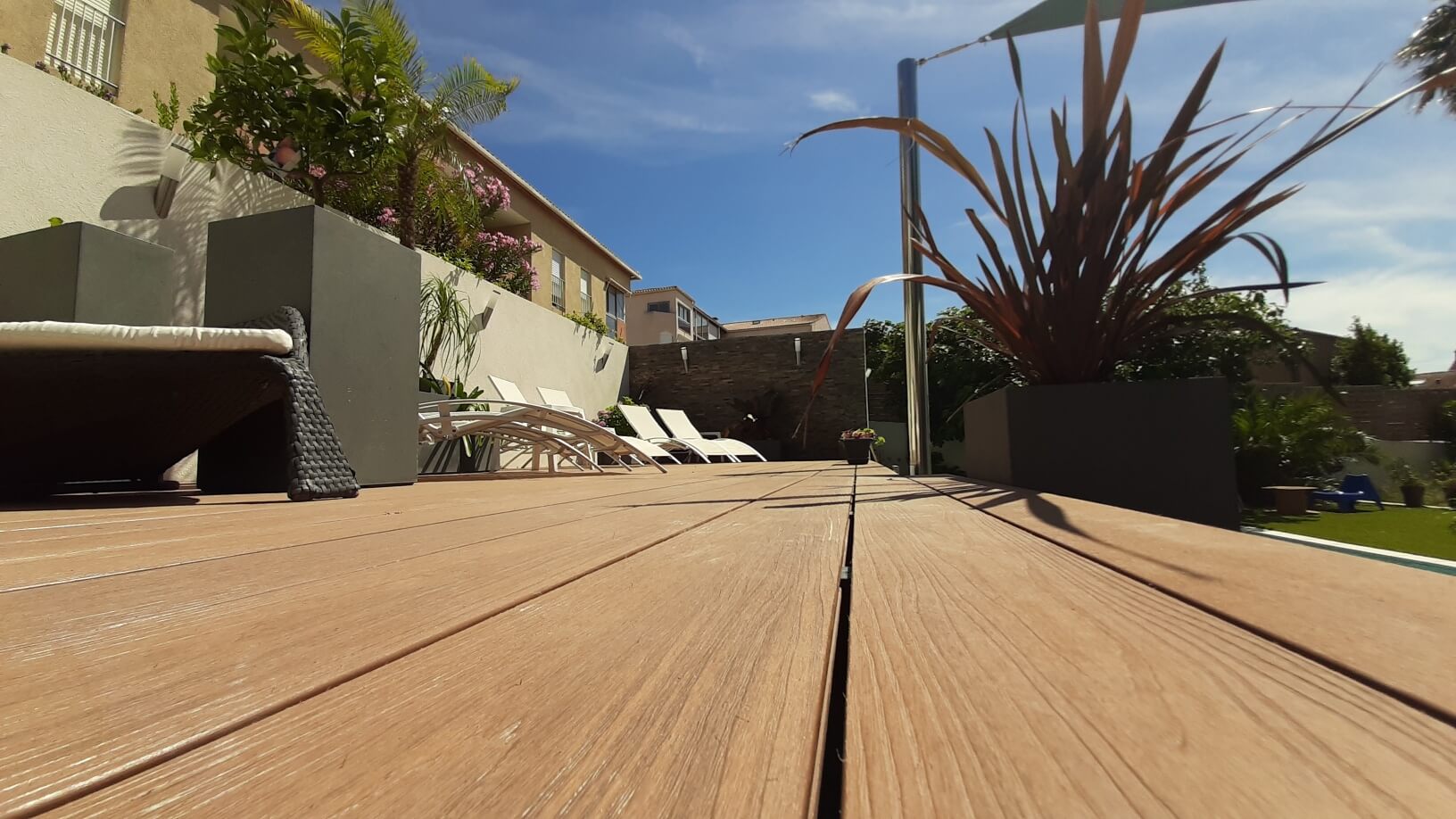 terrasse lames de bois composite neowood